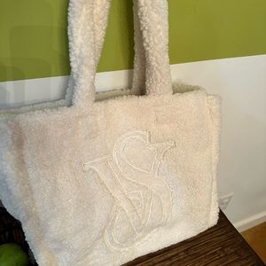 Ivory Sherpa VS tote